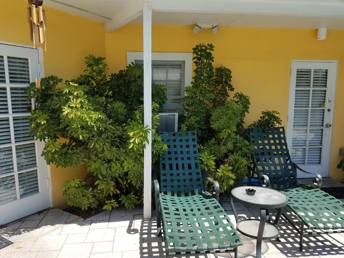 Alexander Palms Court - No Hidden Resort Fees! Key West Exterior photo